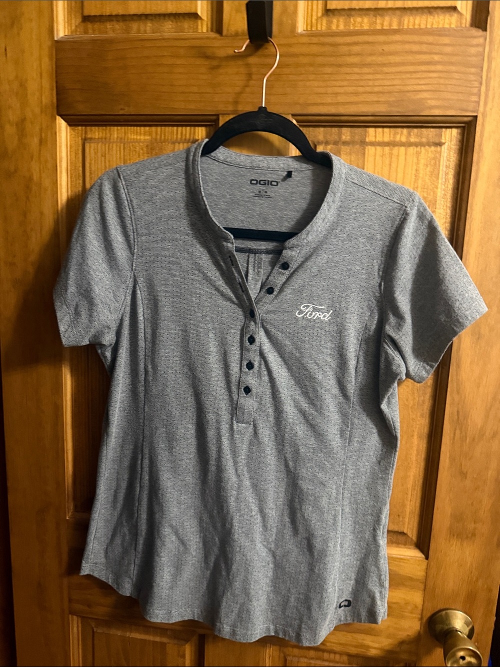 Ford Gray Short-Sleeve Henley with Button Placket